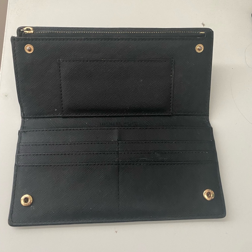 Michael Kors Wallet - Picture 2 of 2